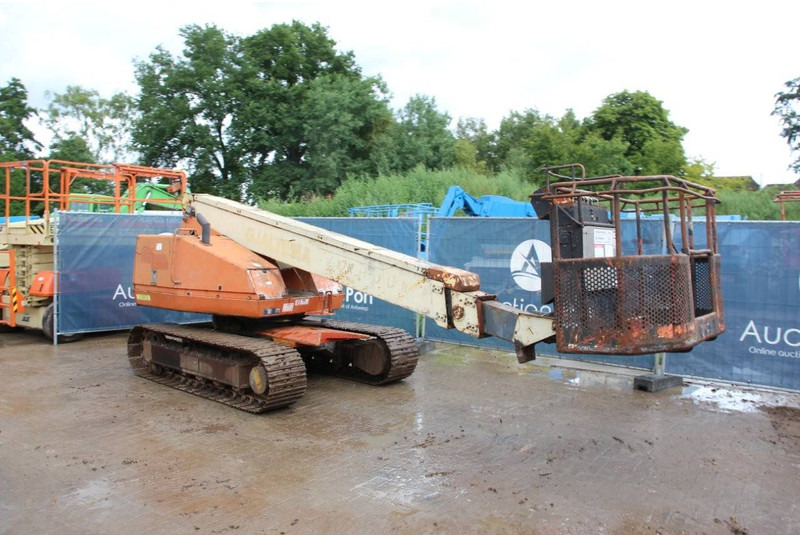 Aichi SR123/ISR403 - Nacelle télescopique: photos 3 Aichi SR123/ISR403 - Nacelle télescopique: photos 3