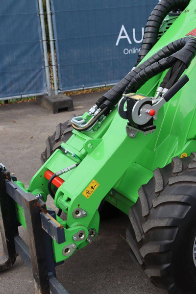 Chargeuse sur pneus neuf Avant 735i TDL: photos 12