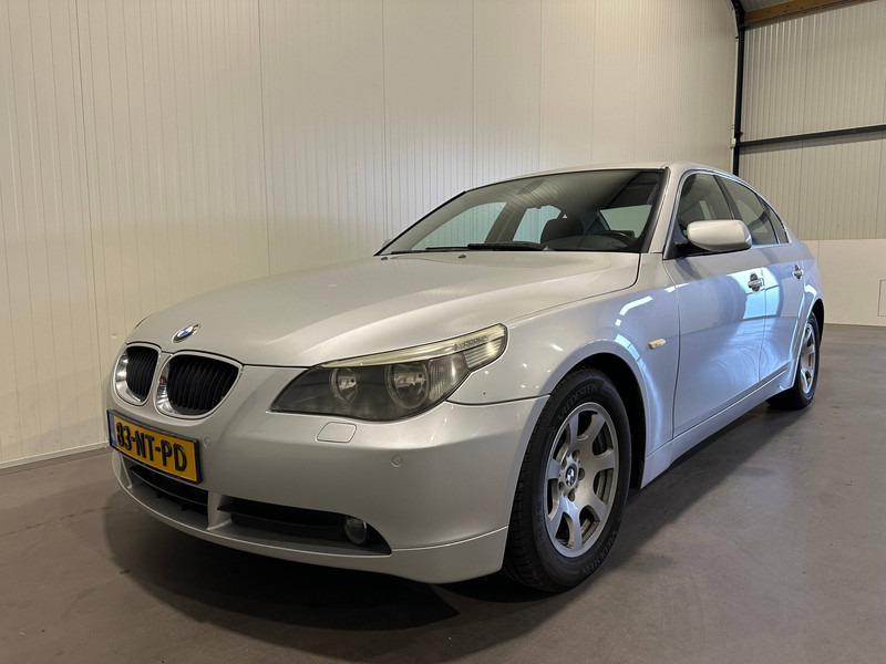 BMW 5 Serie 520i Executive - Berline: photos 1 BMW 5 Serie 520i Executive - Berline: photos 1