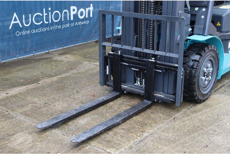 Chariot élévateur électrique neuf Baoli KBD25: photos 10 Chariot élévateur électrique neuf Baoli KBD25: photos 10