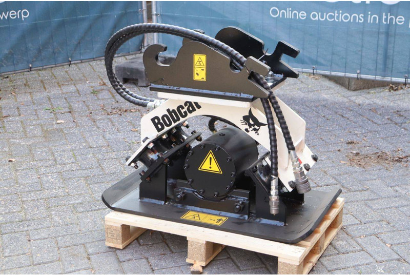 Bobcat - Plaque vibrante: photos 2 Bobcat - Plaque vibrante: photos 2