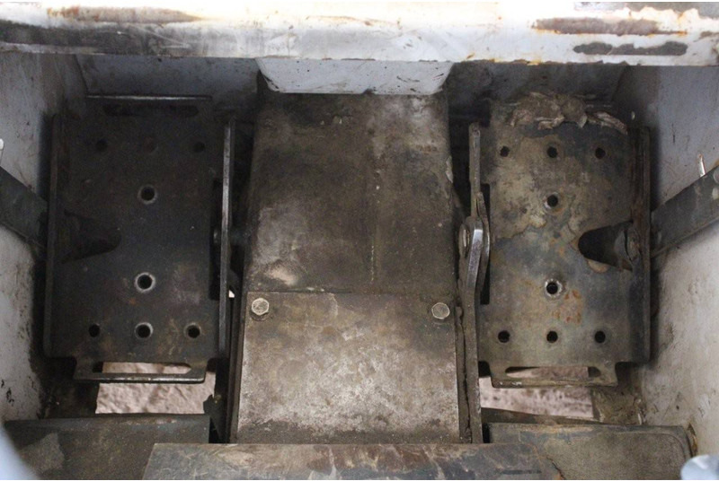 Chargeuse sur pneus Bobcat S70: photos 20