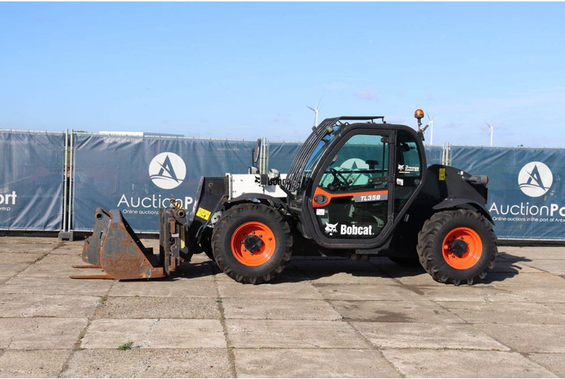 Bobcat TL358D - Chariot télescopique: photos 1 Bobcat TL358D - Chariot télescopique: photos 1