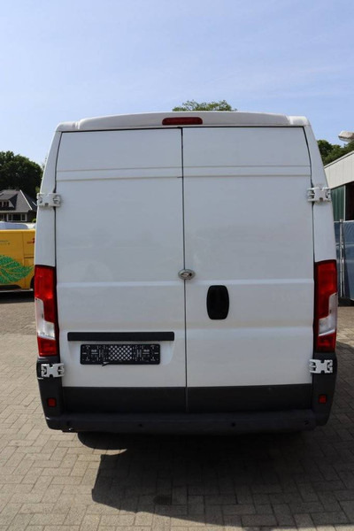 Fiat Ducato - Fourgon utilitaire: photos 5 Fiat Ducato - Fourgon utilitaire: photos 5