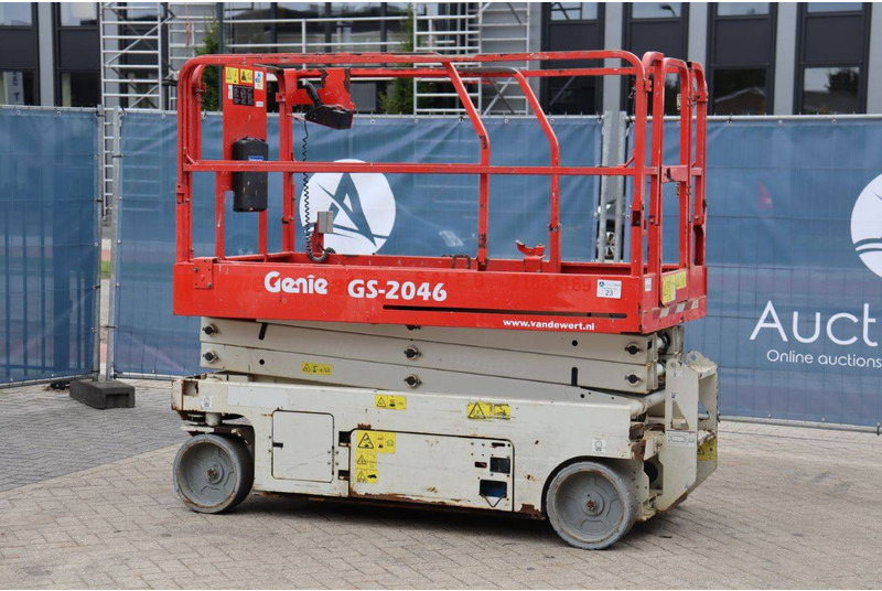Genie GS-2046 - Nacelle ciseaux: photos 3 Genie GS-2046 - Nacelle ciseaux: photos 3