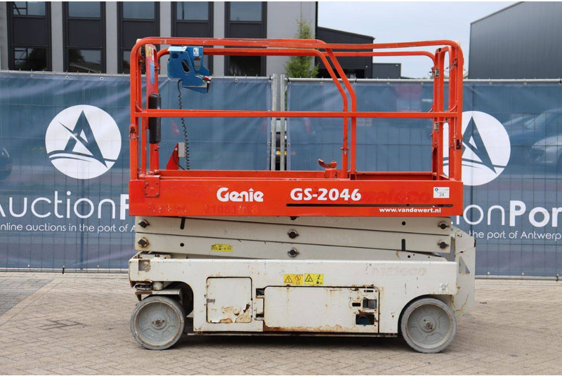 Genie GS2046 - Nacelle ciseaux: photos 2 Genie GS2046 - Nacelle ciseaux: photos 2