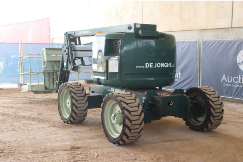 Genie Z-45/25 - Nacelle articulée: photos 4 Genie Z-45/25 - Nacelle articulée: photos 4