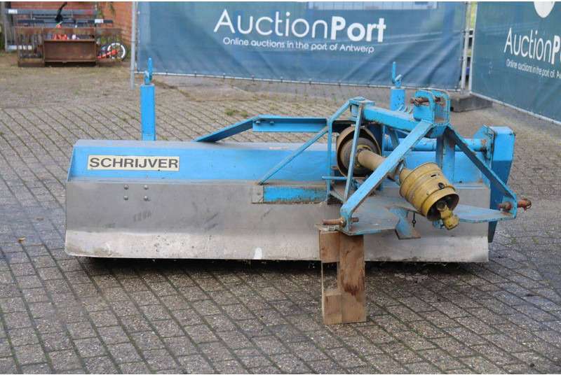 Hamm RB 180 - Truelle mécanique: photos 3 Hamm RB 180 - Truelle mécanique: photos 3