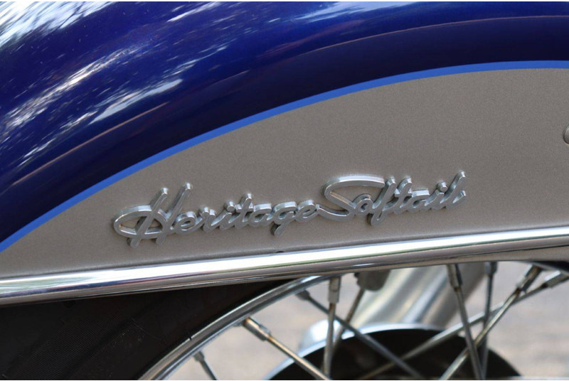 Motocyclette Harley-Davidson Heritage Softail Classic: photos 14