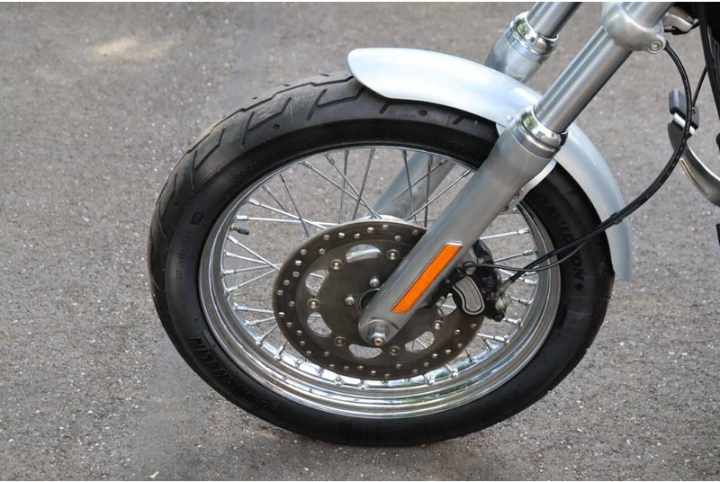Motocyclette Harley-Davidson Super Glide Custom: photos 12