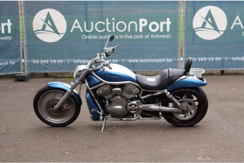 Harley-Davidson V-ROD VRSC - Motocyclette: photos 2 Harley-Davidson V-ROD VRSC - Motocyclette: photos 2