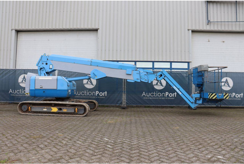 Hitachi HX140B-2 - Nacelle télescopique: photos 2 Hitachi HX140B-2 - Nacelle télescopique: photos 2