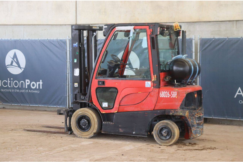 Hyster H2.5FT - Chariot élévateur à gaz: photos 3 Hyster H2.5FT - Chariot élévateur à gaz: photos 3