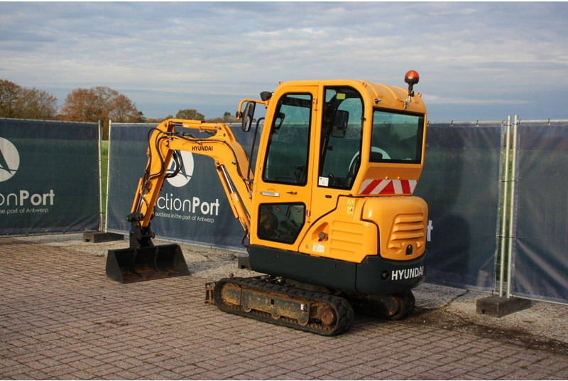 Hyundai Robex 18-9 - Mini pelle: photos 3 Hyundai Robex 18-9 - Mini pelle: photos 3