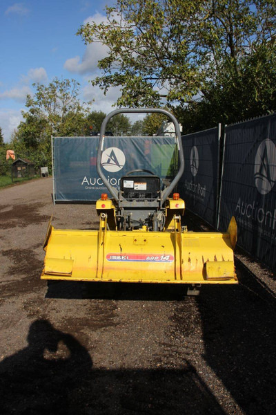 Iseki Piccoro TPC 15 - Tracteur agricole: photos 4 Iseki Piccoro TPC 15 - Tracteur agricole: photos 4