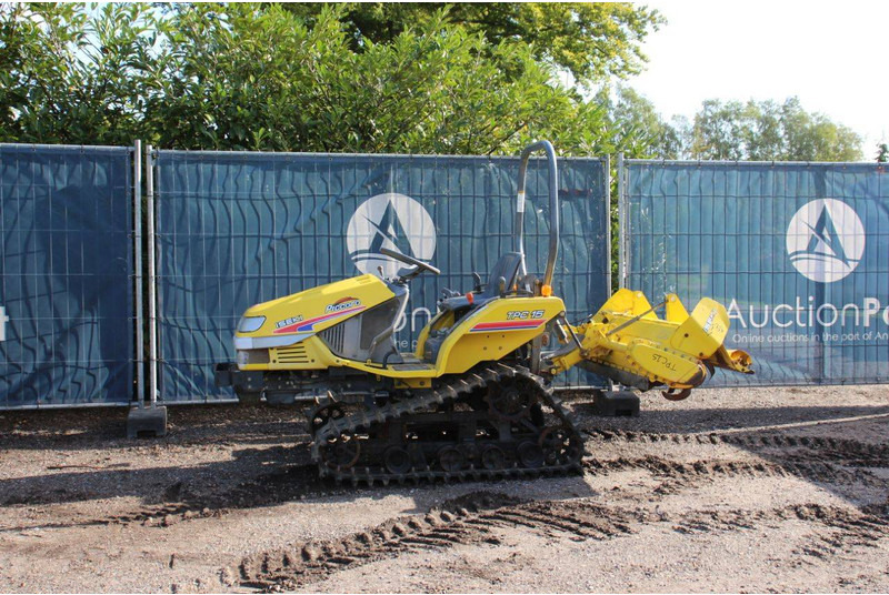 Iseki Piccoro TPC 15 - Tracteur agricole: photos 1 Iseki Piccoro TPC 15 - Tracteur agricole: photos 1