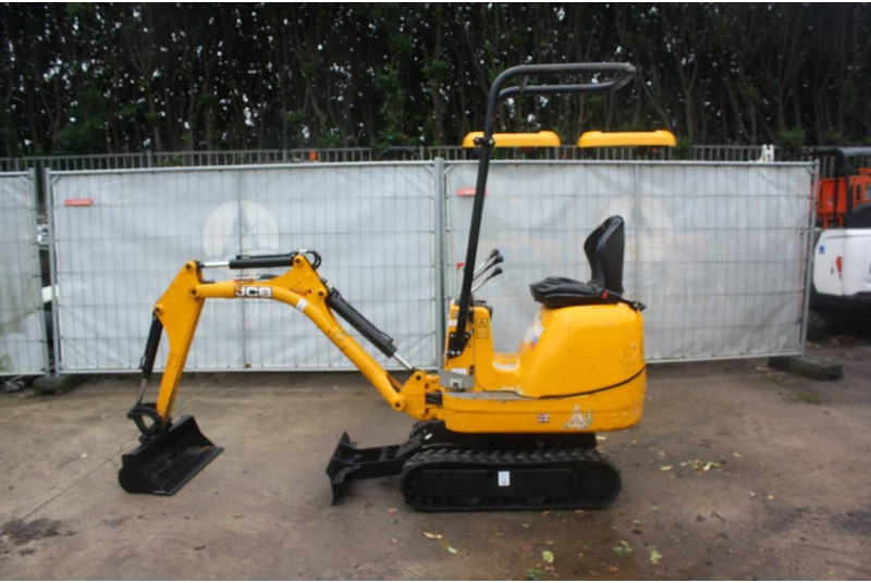 JCB 8008 CT - Mini pelle: photos 1 JCB 8008 CT - Mini pelle: photos 1