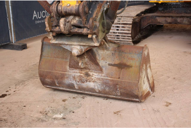 Pelle sur chenille JCB JS160: photos 14 Pelle sur chenille JCB JS160: photos 14