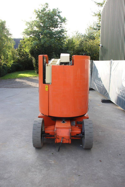 JLG E300AJP - Nacelle articulée: photos 4 JLG E300AJP - Nacelle articulée: photos 4