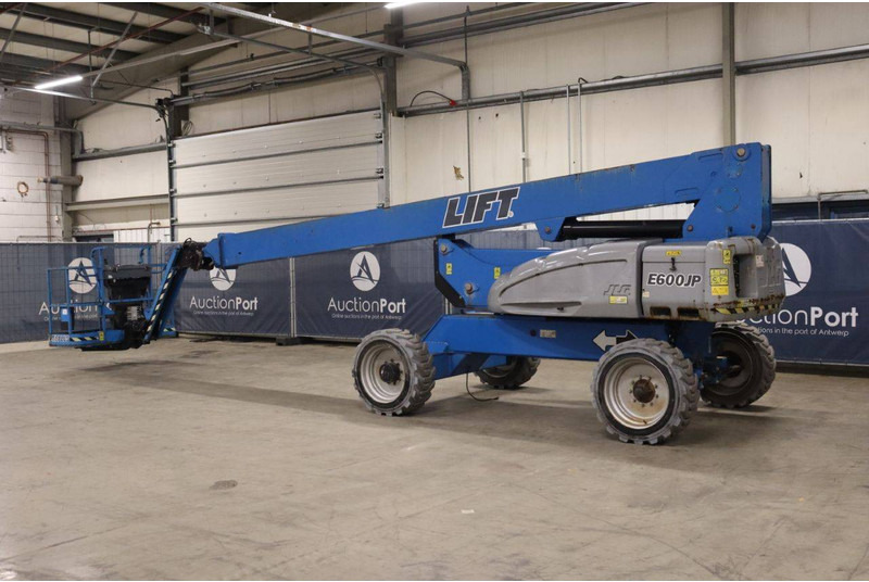 JLG E600JP - Nacelle télescopique: photos 4 JLG E600JP - Nacelle télescopique: photos 4