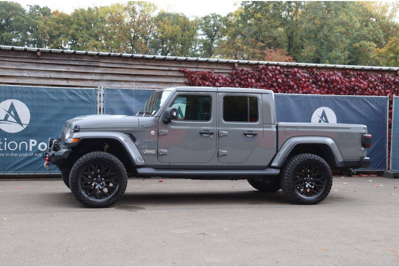 Jeep Gladiator Gladiator - SUV: photos 1 Jeep Gladiator Gladiator - SUV: photos 1