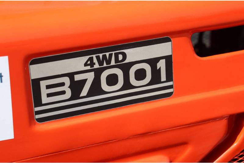 Tracteur agricole Kubota B7001: photos 13