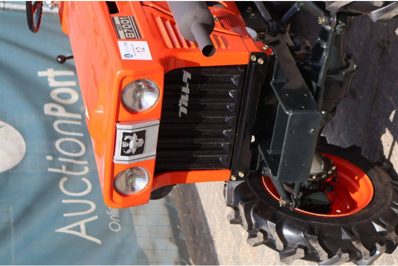 Tracteur agricole Kubota B7001: photos 10