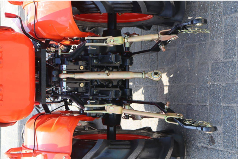 Tracteur agricole Kubota B7001: photos 18