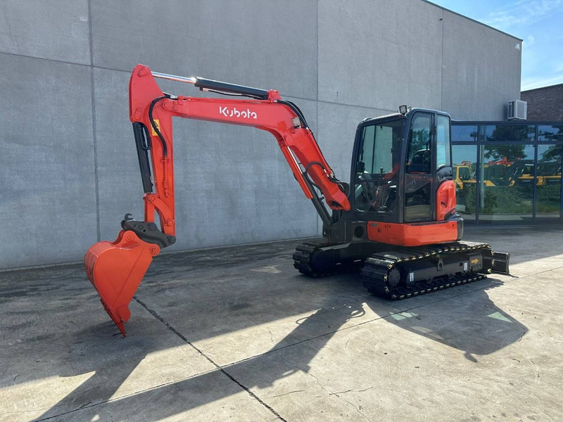 Kubota KX155-5 - Pelle sur chenille: photos 1 Kubota KX155-5 - Pelle sur chenille: photos 1
