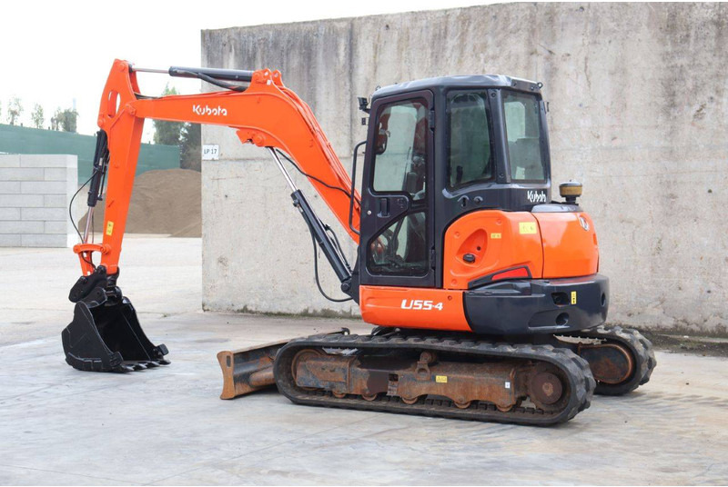 Kubota U55-4 - Pelle sur chenille: photos 3 Kubota U55-4 - Pelle sur chenille: photos 3