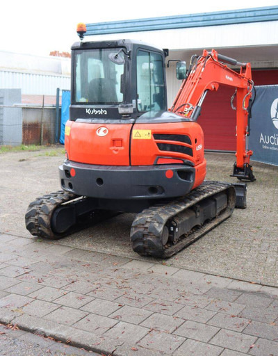 Kubota U55-4 - Pelle sur chenille: photos 5 Kubota U55-4 - Pelle sur chenille: photos 5