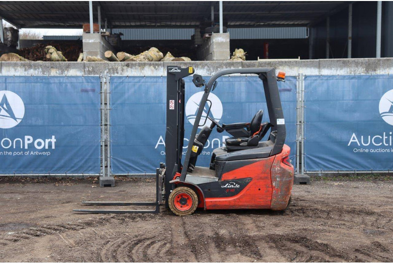 Linde E16C - Chariot élévateur électrique: photos 2 Linde E16C - Chariot élévateur électrique: photos 2