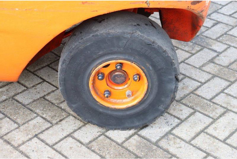 Chariot élévateur à gaz Linde H30T-03: photos 14 Chariot élévateur à gaz Linde H30T-03: photos 14