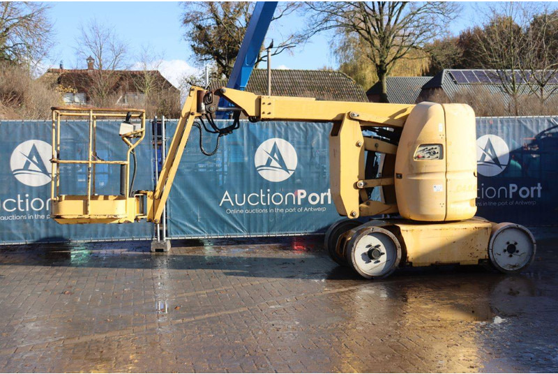 Manitou 120 AETJ - Nacelle articulée: photos 1 Manitou 120 AETJ - Nacelle articulée: photos 1