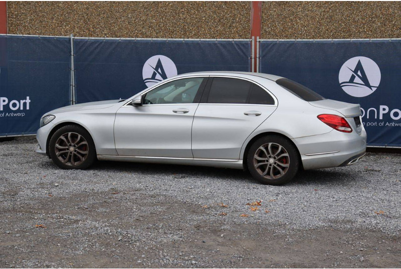 Mercedes-Benz C-Klasse 200 - Berline: photos 3 Mercedes-Benz C-Klasse 200 - Berline: photos 3