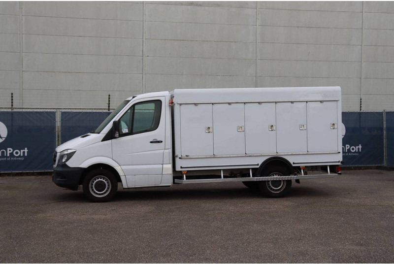 Mercedes-Benz Sprinter - Fourgon grand volume: photos 1 Mercedes-Benz Sprinter - Fourgon grand volume: photos 1