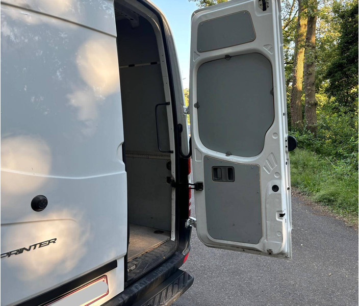Mercedes-Benz Sprinter (II - update) 316 CDI - Fourgon utilitaire: photos 3 Mercedes-Benz Sprinter (II - update) 316 CDI - Fourgon utilitaire: photos 3