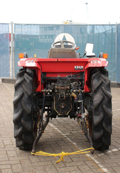 Mitsubishi GS21 - Tracteur agricole: photos 4 Mitsubishi GS21 - Tracteur agricole: photos 4