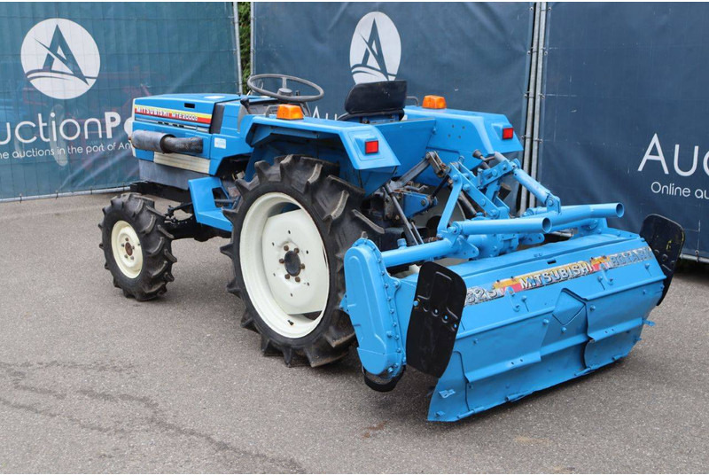 Mitsubishi MTE2000D - Tracteur agricole: photos 4 Mitsubishi MTE2000D - Tracteur agricole: photos 4