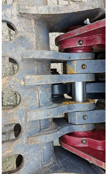 NG 650 D - Grappin: photos 3 NG 650 D - Grappin: photos 3