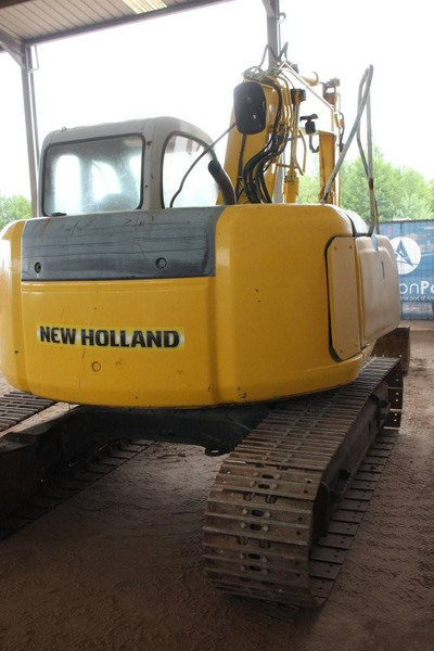 New Holland E115SR - Pelle sur chenille: photos 5 New Holland E115SR - Pelle sur chenille: photos 5