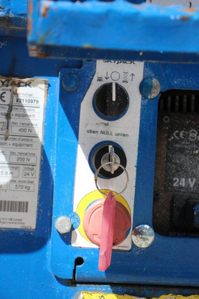Nacelle ciseaux Skyjack SJ III 3219: photos 17