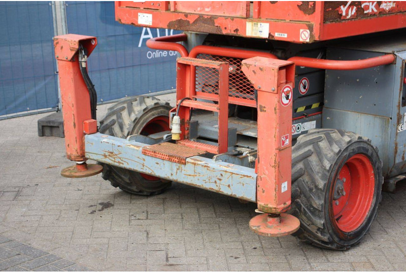 Nacelle ciseaux Skyjack SJ6826 RT 4x4: photos 9