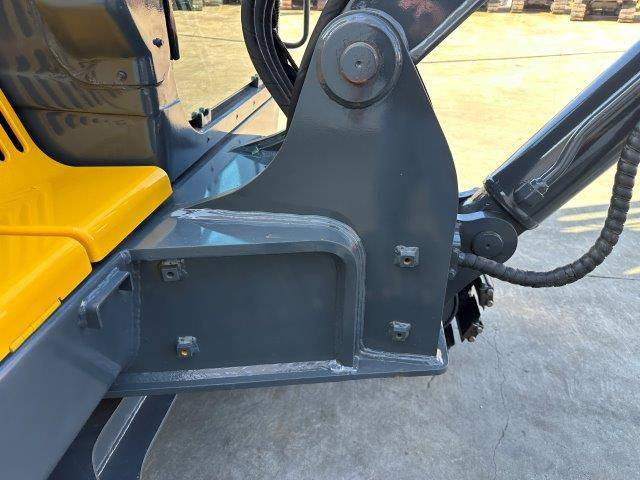 Pelle sur chenille Volvo EC55D: photos 13