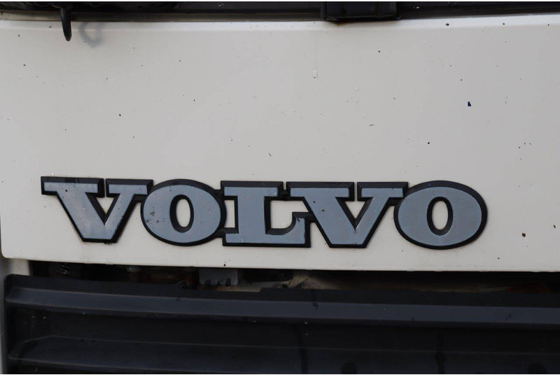 Camion plateau Volvo FL 613: photos 11 Camion plateau Volvo FL 613: photos 11