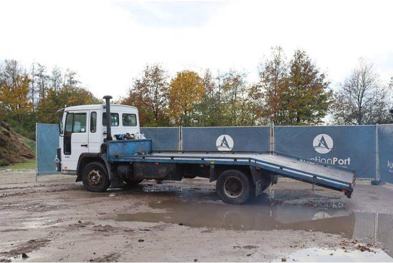 Volvo FL 613 - Camion plateau: photos 3 Volvo FL 613 - Camion plateau: photos 3