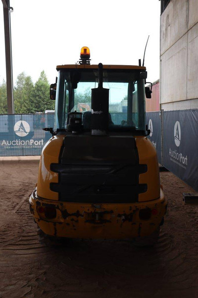 Volvo L25F-P - Chargeuse sur pneus: photos 4 Volvo L25F-P - Chargeuse sur pneus: photos 4