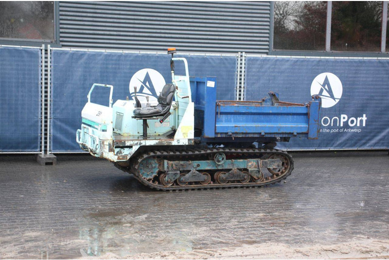 Yanmar C30R - Tombereau: photos 1 Yanmar C30R - Tombereau: photos 1