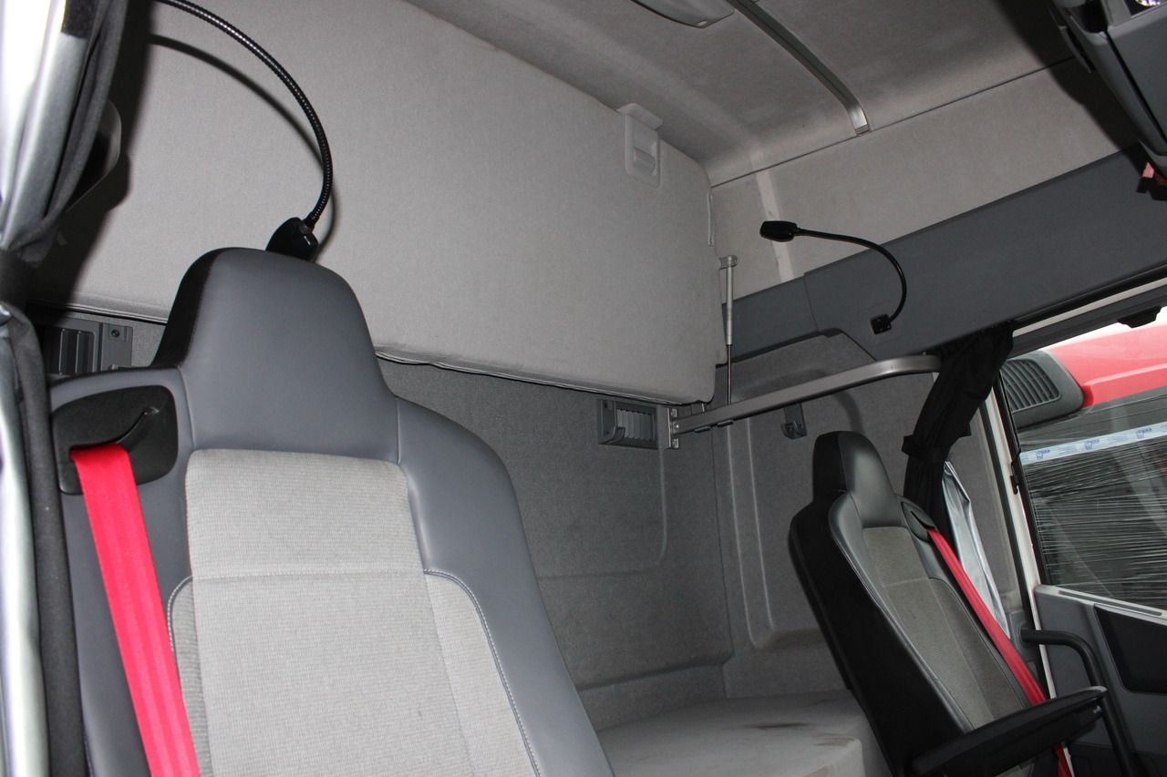 Cabine pour Camion CABINA RENAULT T SLEEPER: photos 9 Cabine pour Camion CABINA RENAULT T SLEEPER: photos 9