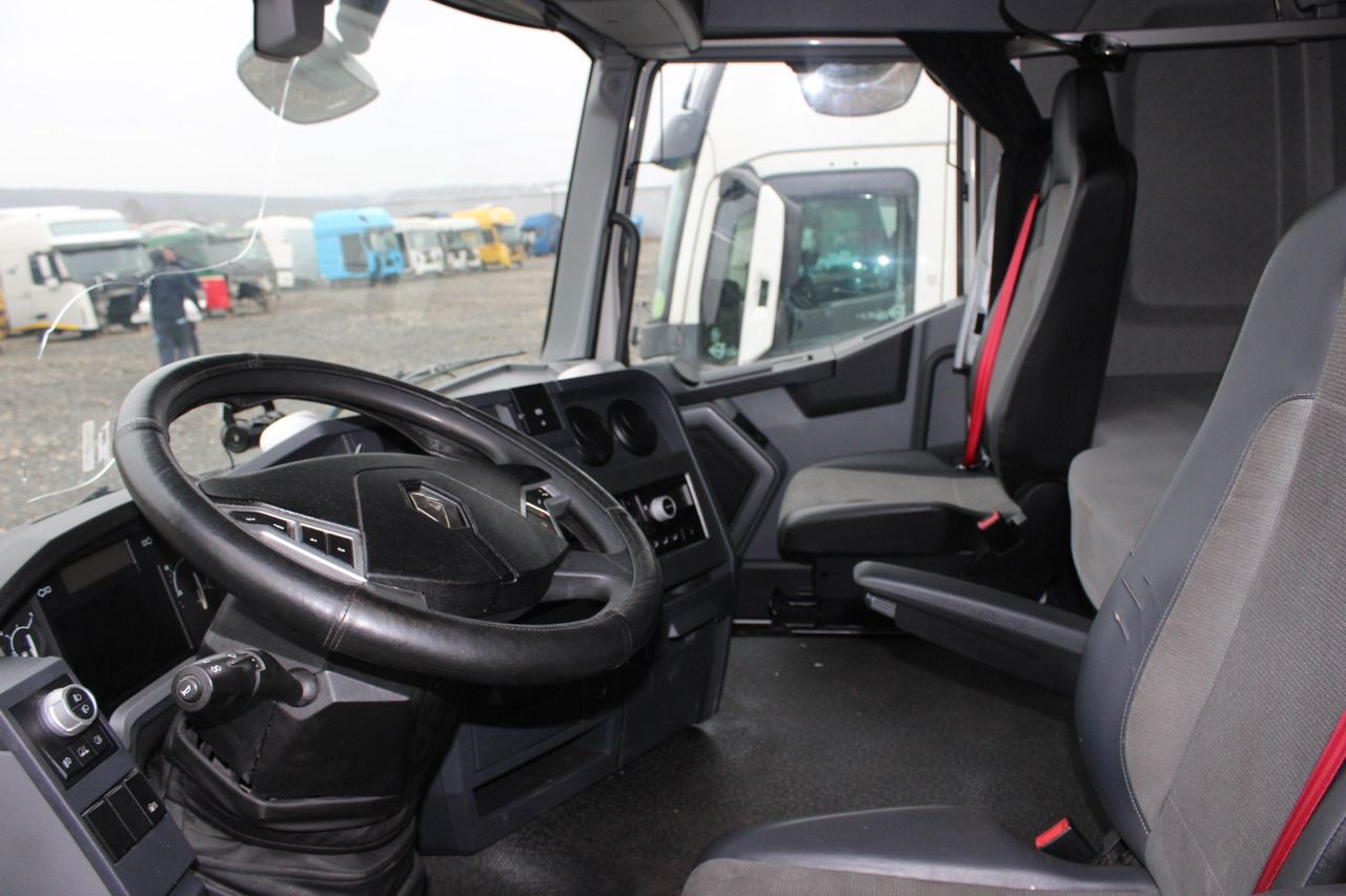 Cabine pour Camion CABINA RENAULT T SLEEPER: photos 6 Cabine pour Camion CABINA RENAULT T SLEEPER: photos 6